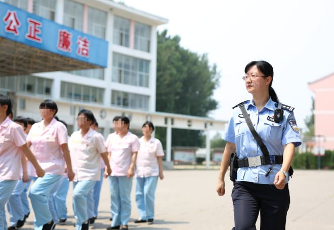 女子戒毒所探秘:伏kaiyun网站“心魔”的人(图4)