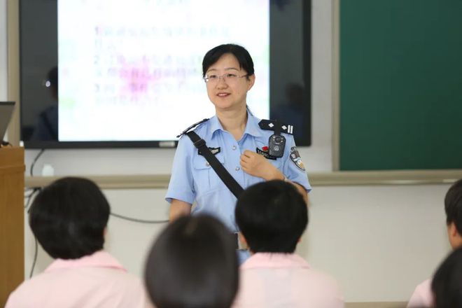 女子戒毒所探秘:伏kaiyun网站“心魔”的人(图8)