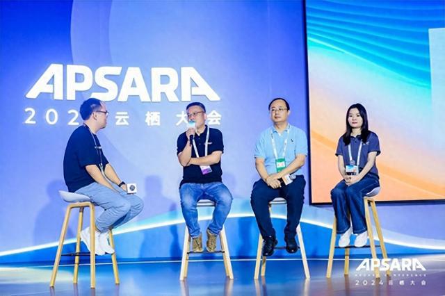 人形机器人的灵魂觉醒：钉钉如何激发具身智能引领产业新风潮？